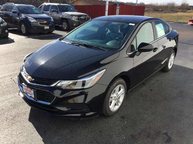 Chevrolet Cruze 2017 photo 2